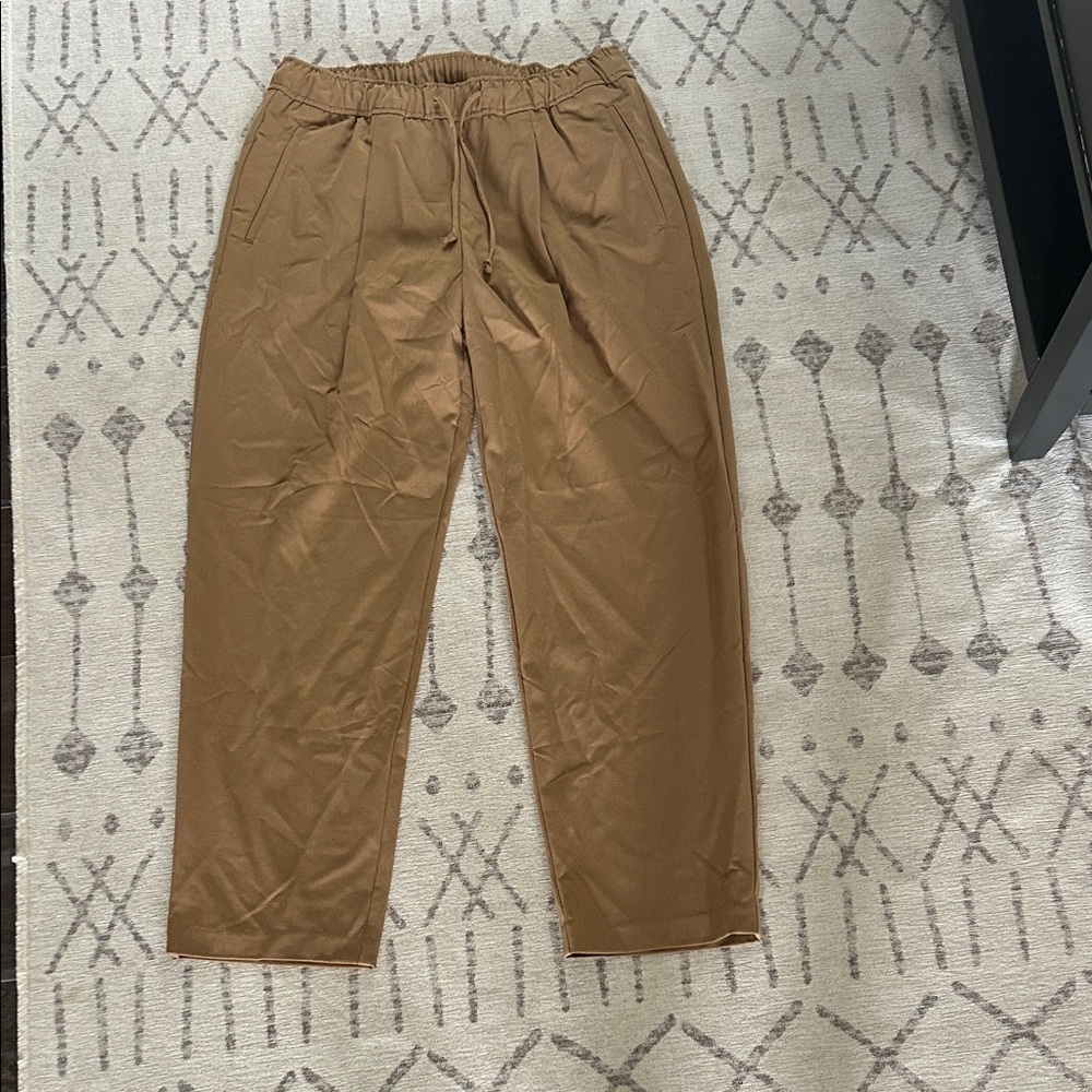 Old Navy Women's Tan Trousers